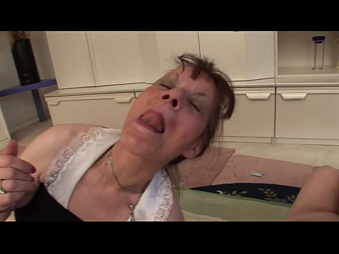 ❤️ De grann ak yon granpapa gen yon triyo ☑ Videyo pònografi nan ht.desixxxtube.ru ❤