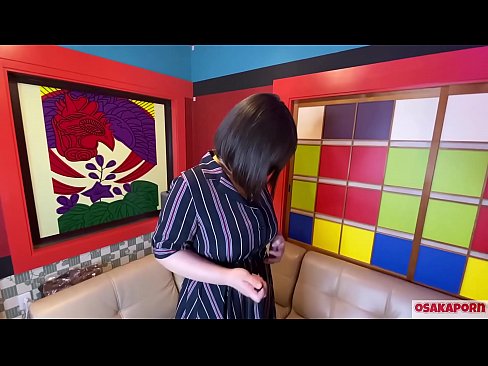 ❤️ Kuti Japonè ak gwo tit masturbe ak jwèt sèks epi li gen yon orgasm. Li pale nan yon entèvyou sou eksperyans mèrdik li. Tèt gwo ak chat pwale plen jemi byen fò. Osakaporn ☑ Videyo pònografi nan ht.desixxxtube.ru ❤