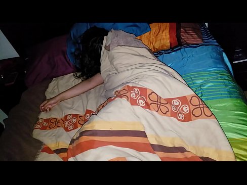 ❤️ Stepson ap reprimande jenn bèlmè li pandan l ap dòmi. ☑ Videyo pònografi nan ht.desixxxtube.ru ❤